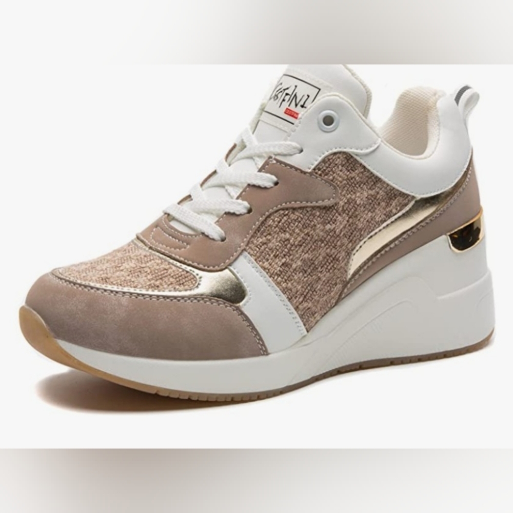 Wedge sneakers 8w white khaki and metallic gold